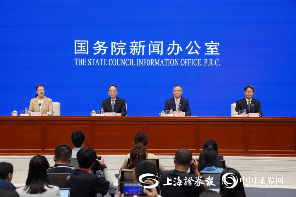 安徽股票配资 工业和信息化部部长李乐成：“十四五”期间制造业增加值增量预计达到8万亿元