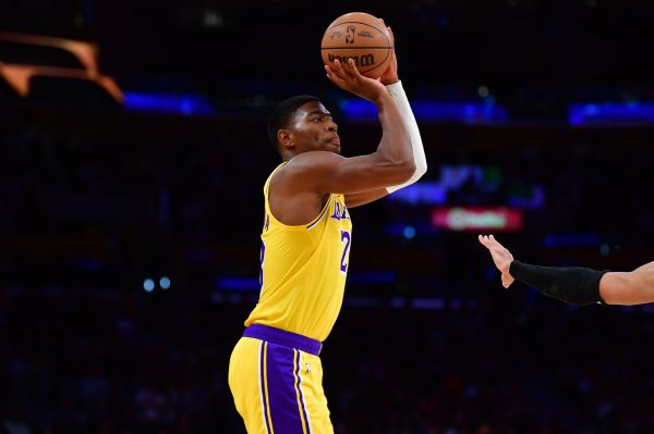 配资知识网 本赛季中投命中率Top10：八村57%第1 约基奇第2 SGA第3 KD第10